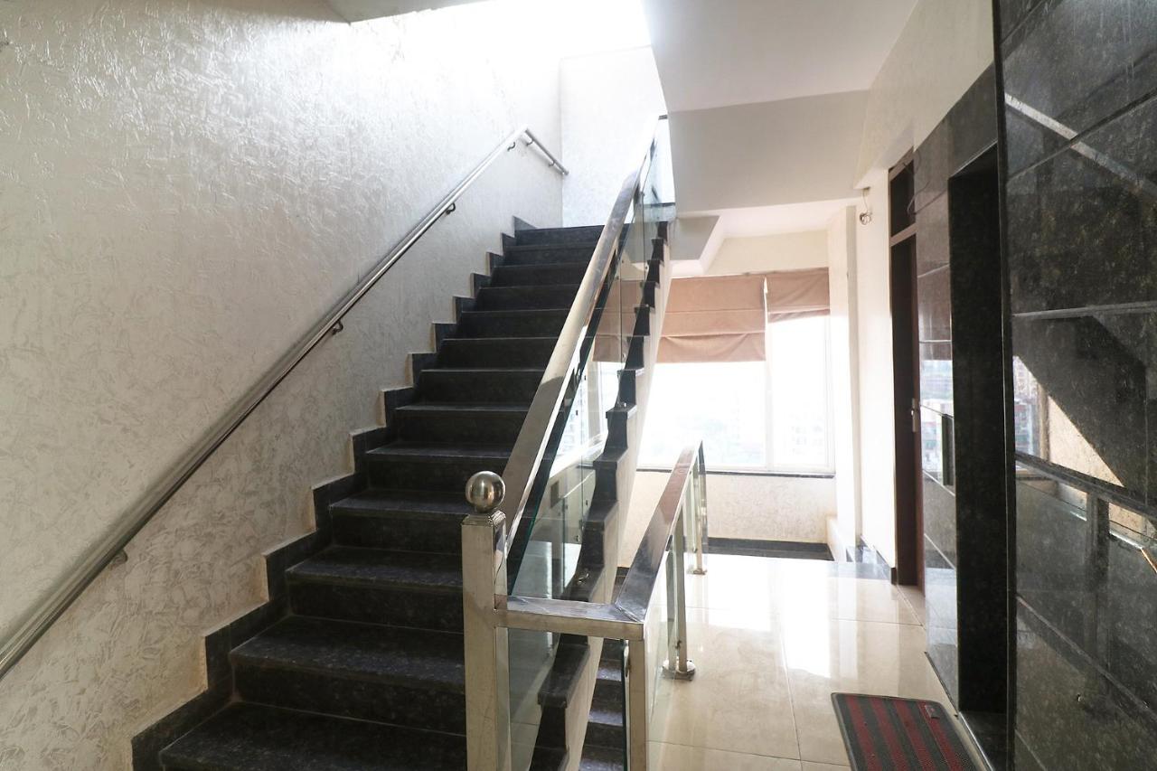 Fabhotel Mid Town Grand Panchkula Exterior photo